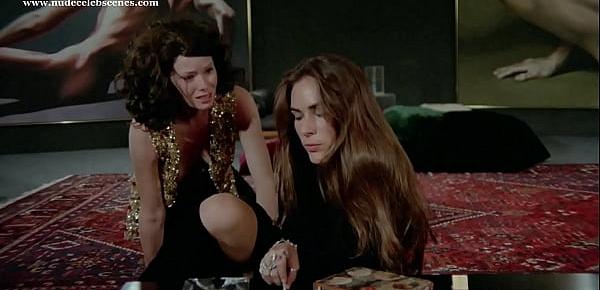  Lynn Lowry and Mary Woronov lezzing it out in Sugar Cooker (1973)